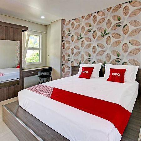 Capital O 91384 Rintaka Residence Senggigi Exteriör bild