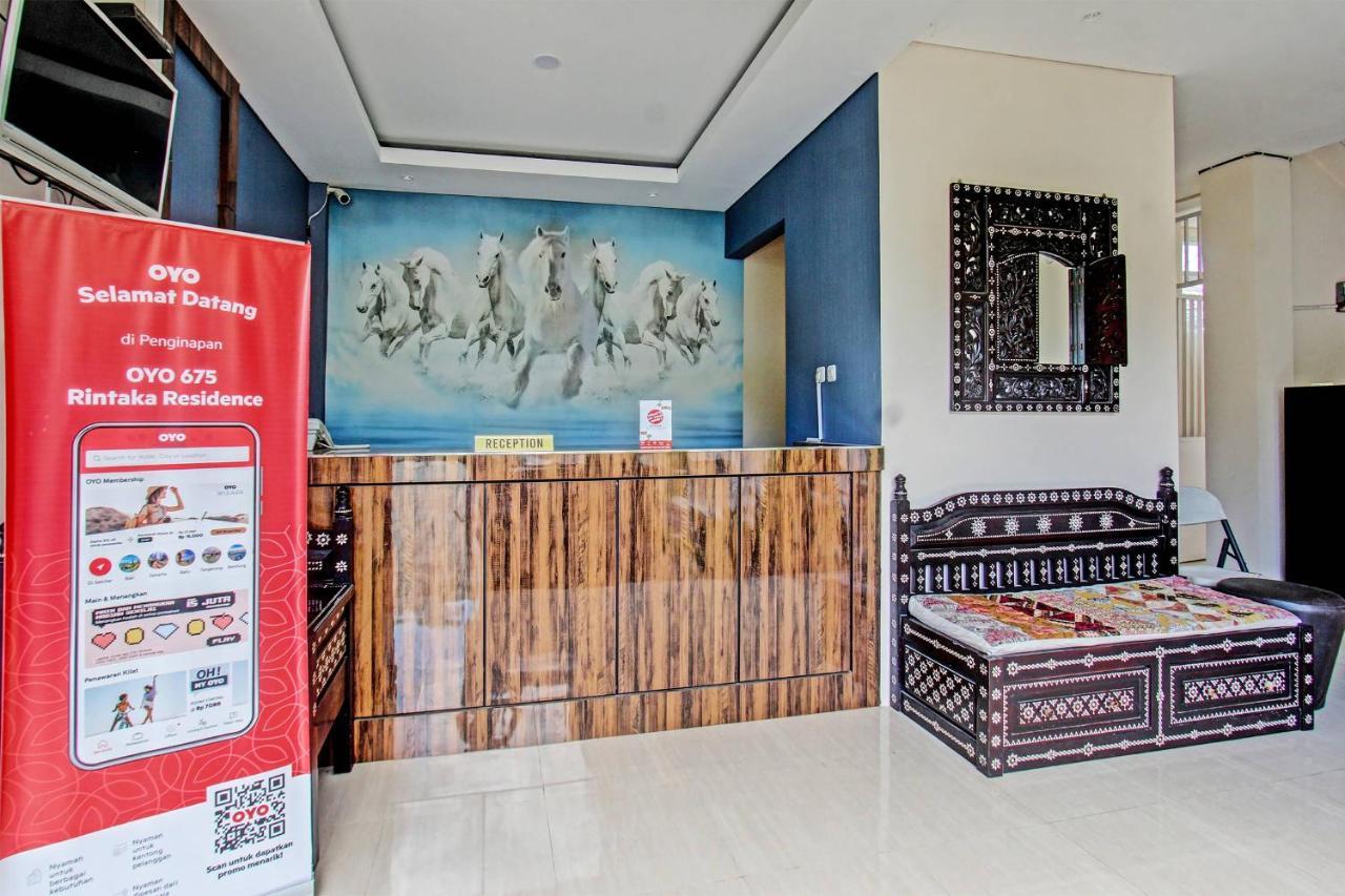 Capital O 91384 Rintaka Residence Senggigi Exteriör bild