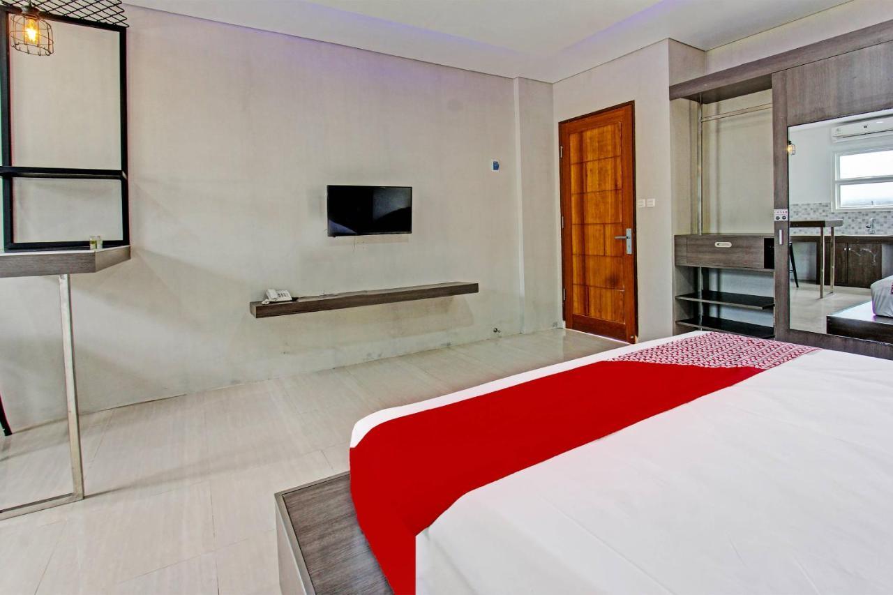 Capital O 91384 Rintaka Residence Senggigi Exteriör bild