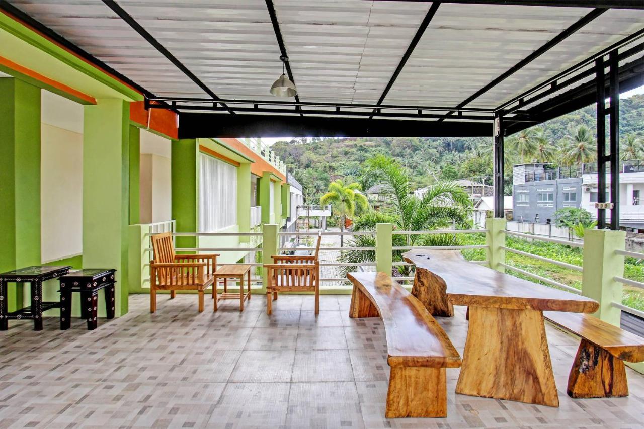Capital O 91384 Rintaka Residence Senggigi Exteriör bild