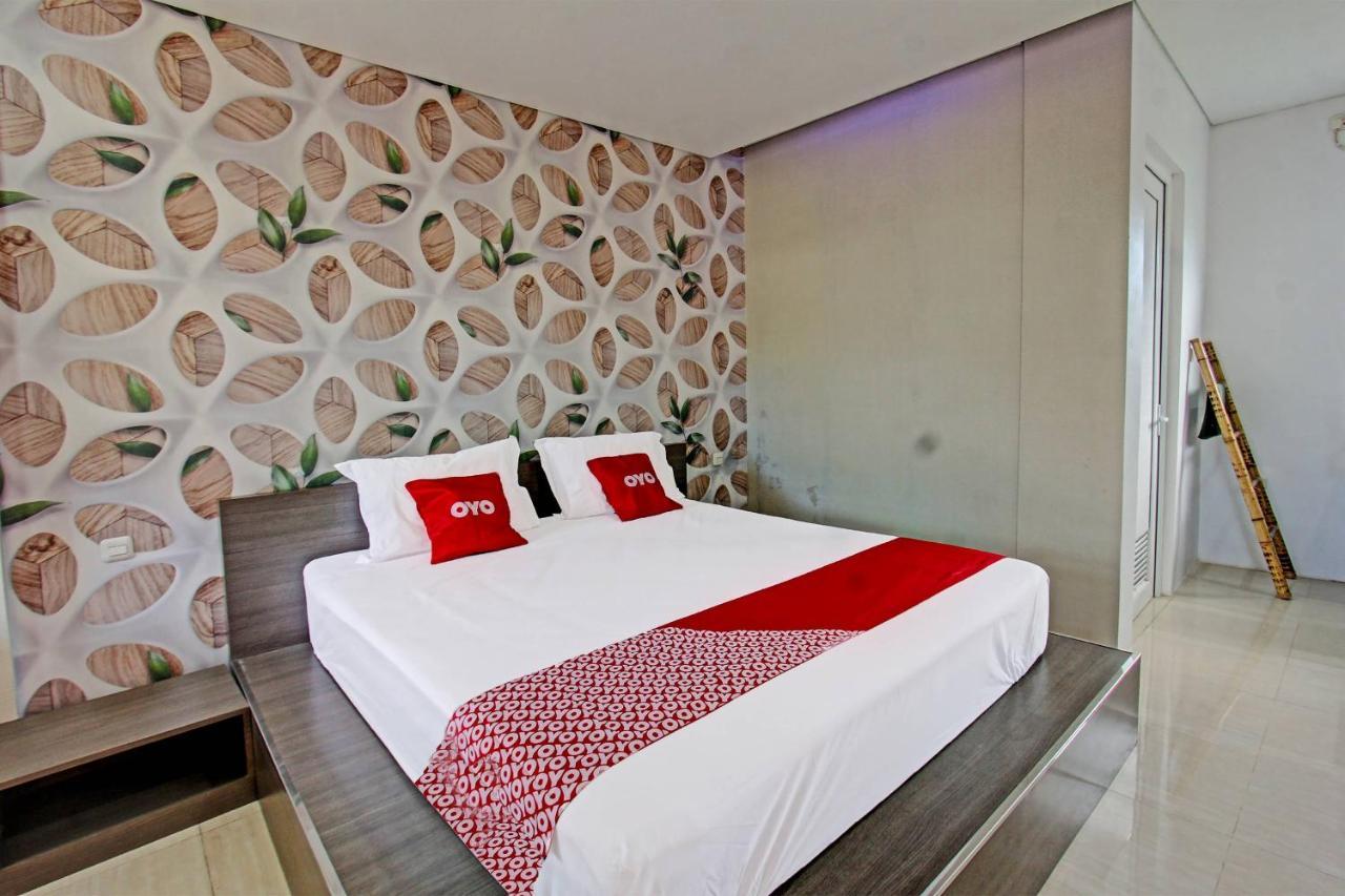 Capital O 91384 Rintaka Residence Senggigi Exteriör bild